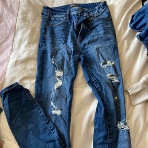 abercrombie and fitch jeans